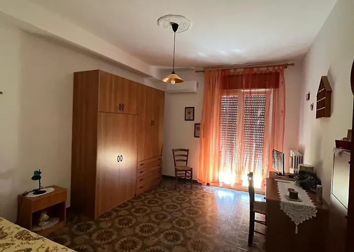 Melina House Бернальда